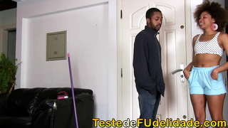 The boss of the most തകർപ്പൻ നാടാണ് love to look in your maid &#039; s sexy Giovanna Bombom by വേണ്ടത്ര നിങ്ങളുടെ ഹോം, by using വെറും ഒരു ചുവന്ന ടെകൂടെ ദൃശ്യ in full-സൈറ്റ് ടെസ്റ്റ് de Fudelidade