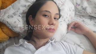 Mi ludas mia kuzo lernejanino kaj ia termino follandola