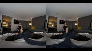 آج کی گرل فرینڈ - آئیوی LeBelle فاٹ گدا پر bounces کے لنڈ