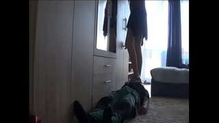 ���្ងន់ជំហានជាន់ឈ្លី