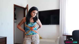 ���ੇਰੇ stepsister ਜਿੱਤਿਆ ਹੁਣੇ ਹੀ ਬੰਦ ਨਾ ਦੱਬਣ ਮੇਰੇ &#039;ਤੇ ਹੈ, ਜਦ ਤੱਕ ਮੈਨੂੰ ਪਾ&#039; ਤੇ ਉਸ ਨੂੰ ਉਸ ਦੇ ਚੌਕੇ ਅਤੇ fuck ਹੈ, ਜੋ ਕਿ ਤੰਗ slurping ਚੂਤ ਕਰਨ ਲਈ ਕਾਮੋਨੰਦ - Kylie Foxxx