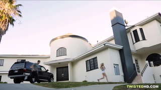 پریمی جبکہ ماں میں چلتا ہے? اچھا!