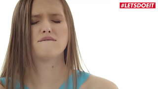 WHITEBOXXX - (Stacy Cruz) - Gundantis Paauglių Intensyvus Meilės Priėmimo Sesijos Su mylimuoju