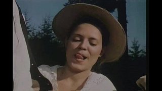 ���नसनीपूर्ण Janine D