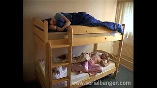 Natalli di אַנגעלאָ געכאפט אין די אַקט-ZZ