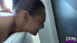 LizzyvsGutterbrain-Trèilear-lizzyxxx