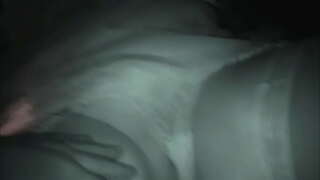 Жена ми в колата мъж чака стая в хотел motel