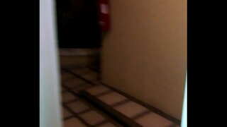 Naine Cojiendo hotel koos ukse lahti rikas moans