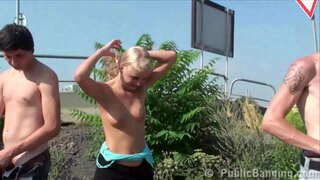 ���่อย ผมบลอนด์หญิงสาธารณะเซ็กส์ถนนเอาตอนกลางวันแสกๆนี่แหละ