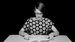 ���სტერიული ლიტერატურის სხდომაზე ოთხი - მშფოთვარე