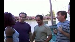 сексуальний міжрасової мінет з чорного дерева