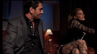 إيفا فالك يحب كثيرا أن يمارس الجنس