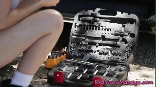 Banged masseuse mengkono