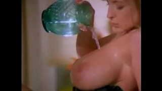 Masseur പൊടി - Lingerie striptease