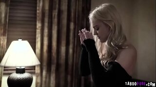 Pequenas Mans pau enorme queda engulido por rubio Kenna e foi o seu bichano fodido duro!