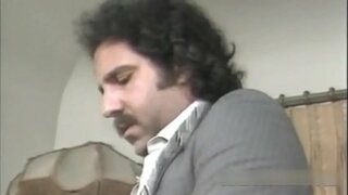 بال برطانوی عورت کے اندر کم