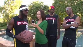 Jada Stevens und Emy Reyes