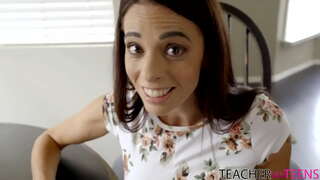 Nəhayət ki, o imkanı verir трахнуть özünü mənim kino