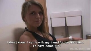 КРАСИВАЯ МОДЕЛЬ ТРАХАЕТСЯ ЗА ДЕНЬГИ!