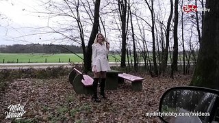 My Dirty Hobby - Schöne amateur blonde babe sex an enger ëffentlecher Plaz