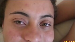 Hij gaf haar kont te krijgen