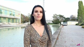 ALEMANIAKO SCOUT - CUTE LAÑO NESKA LILURATUKO TO SEX AT FALTSUAK EREDU LANA